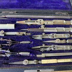 詳細不明　動作未確認　メーカーー不明　製図道具 など　SET　まとめ　古いコンパスなど　アンティーク　コンパス　KONISHI & CO. KANDA TOKYOの画像