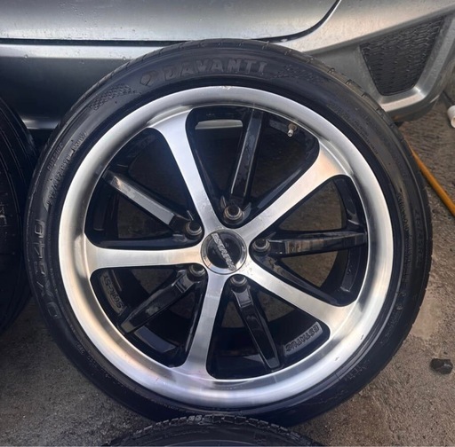 ESTATUS ホイールタイヤセットタイヤサイズ215/45ZR18 ESTATUS ホイールタイヤセットタイヤサイズ215/45ZR18