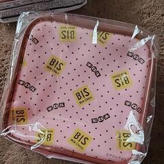 チロルチョコ　コスメポーチ　２点セットの画像