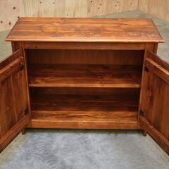 ≪zyt2082ジ≫ カントリー調 木製キャビネット 幅90cm 奥行40cm 高さ70cm アンティーク調/ヴィンテージ/サイドテーブル/中古家具/宮城県仙台市 70327-08の画像