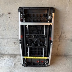 VERTAK屋外屋内7In1多機能ガレージワークベンチ折りたたみ式ワークテーブルの画像