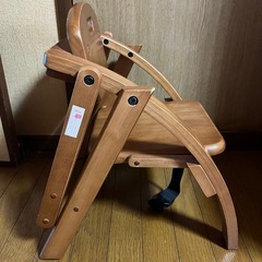 大和屋 yamatoyaアーチ木製ローチェアN ベビーチェア キッズチェアの画像