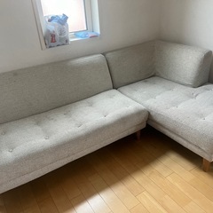 ソファーの画像