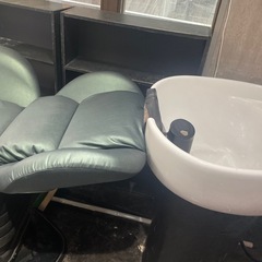 美容室シャンプーチェア2台サイドバック
両方対応の画像