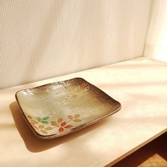 たち吉 橘吉 中皿 角皿 花の画像