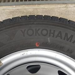 スタッドレスタイヤ 軽トラック 軽バン用 145/80R12 LT ４本セットの画像