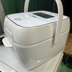 Haier  炊飯器　3合炊きの画像