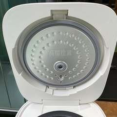 Haier  炊飯器　3合炊きの画像