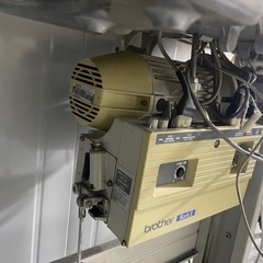 工業ミシン
の画像