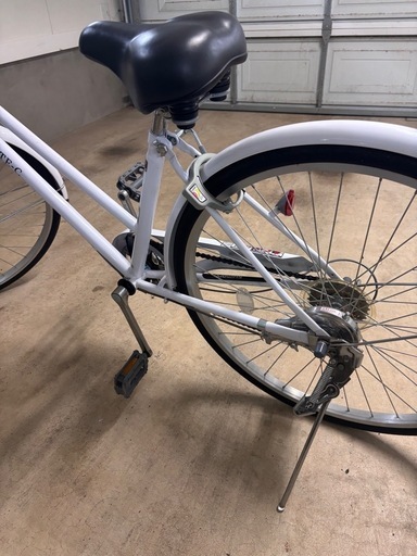 美品 4/26自転車屋にて整備済み パンクしにくいタイヤ　26インチ　自転車