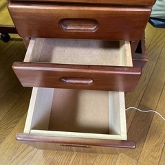 キャスター付き　子供机の画像