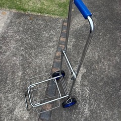 コンパクトキャリーカート　折りたたみカート　アウトドア
の画像