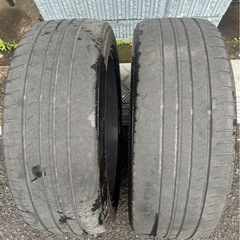 17インチ、ホイールとタイヤの画像