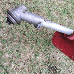 値下げHONDA背負い式刈払機　草刈機 25cc　売却決定の画像