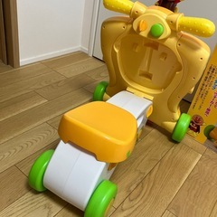 アンパンマン 乗って！押してへんしんウォーカーの画像