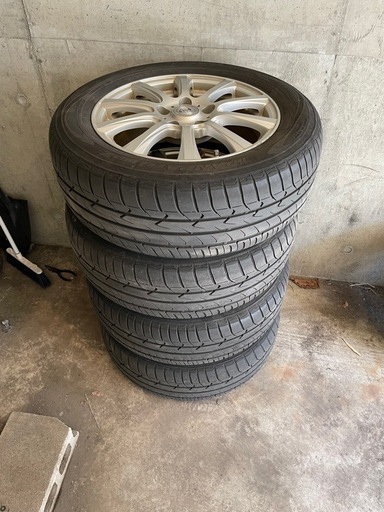 【受け渡し予定決定】16インチタイヤ・アルミ