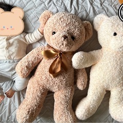 くまのぬいぐるみ ベージュ 白の画像