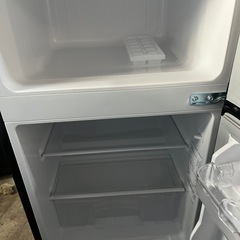 2ドア冷蔵庫の画像
