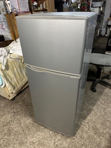 シャープ 118L 2ドア冷蔵庫（直冷式）シルバー系SHARP SJ-H12Y-S