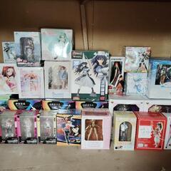 フィギュアやアニメ関連グッズ等1点500円～の画像