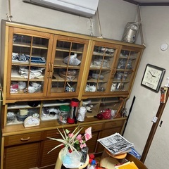 食器棚の画像
