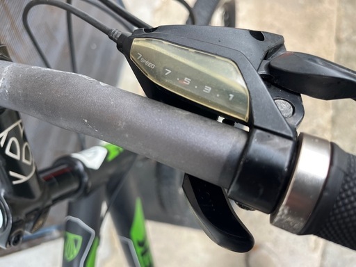 美品‼️7段ギア26インチTREKマウンテンバイク通勤バイク通学バイク街乗りアウトドア自転車?プロフ必読