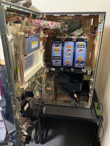サミー 初代 蒼天の拳 Z 5号機 実機 パチスロ スロット コイン サミー 初代 蒼天の拳 Z 5号機 実機 パチスロ スロット コイン