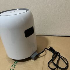 HITECLIFE製の電気フライヤーの画像