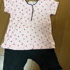 子供服90サイズ　7着+おまけの画像
