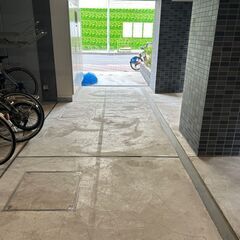 【月島駅】 【月約2.5万円】【週5日×朝1時間】マンション清掃/未経験者可～日払い可の画像