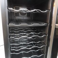 ♪IRIS OHYAMA/アイリスオーヤマ IWC-P182A-B ペルチェ式ワインセラー 18本 2021年♪の画像
