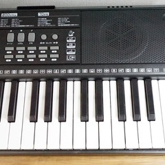 光ガイド機能付き電子ピアノ　キーボード 電子ピアノ TSP-670D 動作確認済みの画像