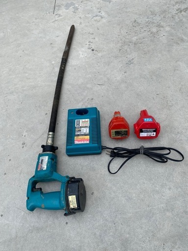 コンクリートバイブレーター