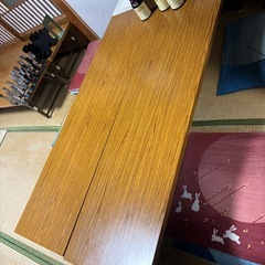 塾を閉めます。長机や棚、扇風機、などなどの画像