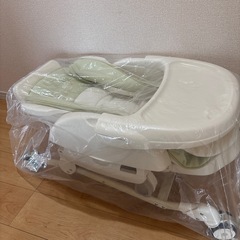 コンビ　ハイローチェア(手動)