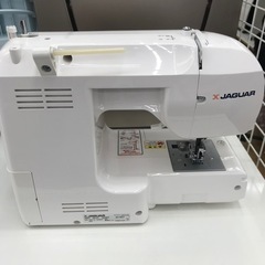 ★ジモティ割あり★ JAGUAR　ミシン　カバー付き 動作確認／クリーニング済み KJ9748の画像