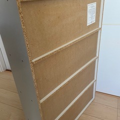 （お話中）コミック、文庫本用　本棚の画像