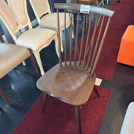 アクタス取扱 スペイン タイル 肘掛け椅子②