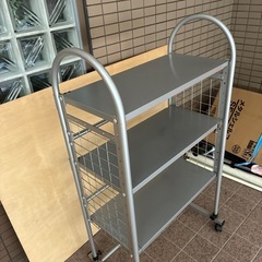 スチールラックの画像
