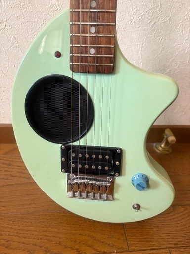 FERNANDES フェルナンデス ZO-3  エレキギター  ゾウさん アンプ内蔵ギター 