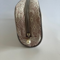 【未使用】ピンクレース柄ポーチの画像