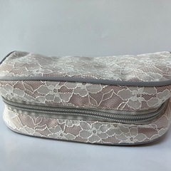 【未使用】ピンクレース柄ポーチの画像