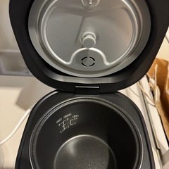 新古品❗️ 超美品❗️MAXZEN 炊飯器2号炊きの画像