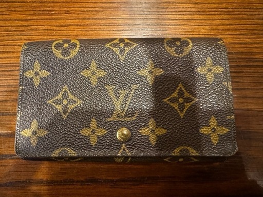 LOUIS VUITTON 二つ折り財布 (ちゃんけん) 桜町のバッグ《その他 LOUIS VUITTON 二つ折り財布 (ちゃんけん) 桜町のバッグ《その他