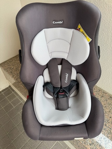 コンビ　チャイルドシート