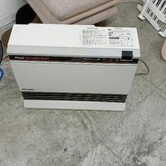 0428-461 【無料】 Rinnai ガスファンヒーター 