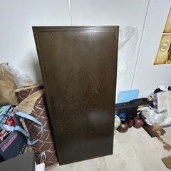 木製テーブル