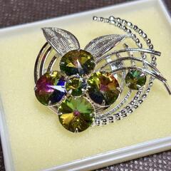 【新品未使用】 虹色硝子　ブローチ　ヴィンテージ　アンティーク　Ａ