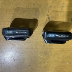 取引予定者確定いたしました。マキタ　掃除機　10.8V純正バッテリー2個の画像