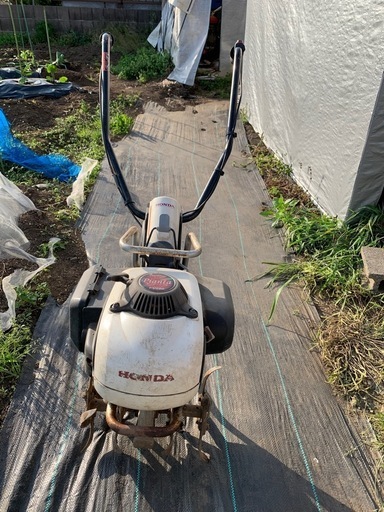 (お取引中)   
ホンダ　ガスボベ式耕運機